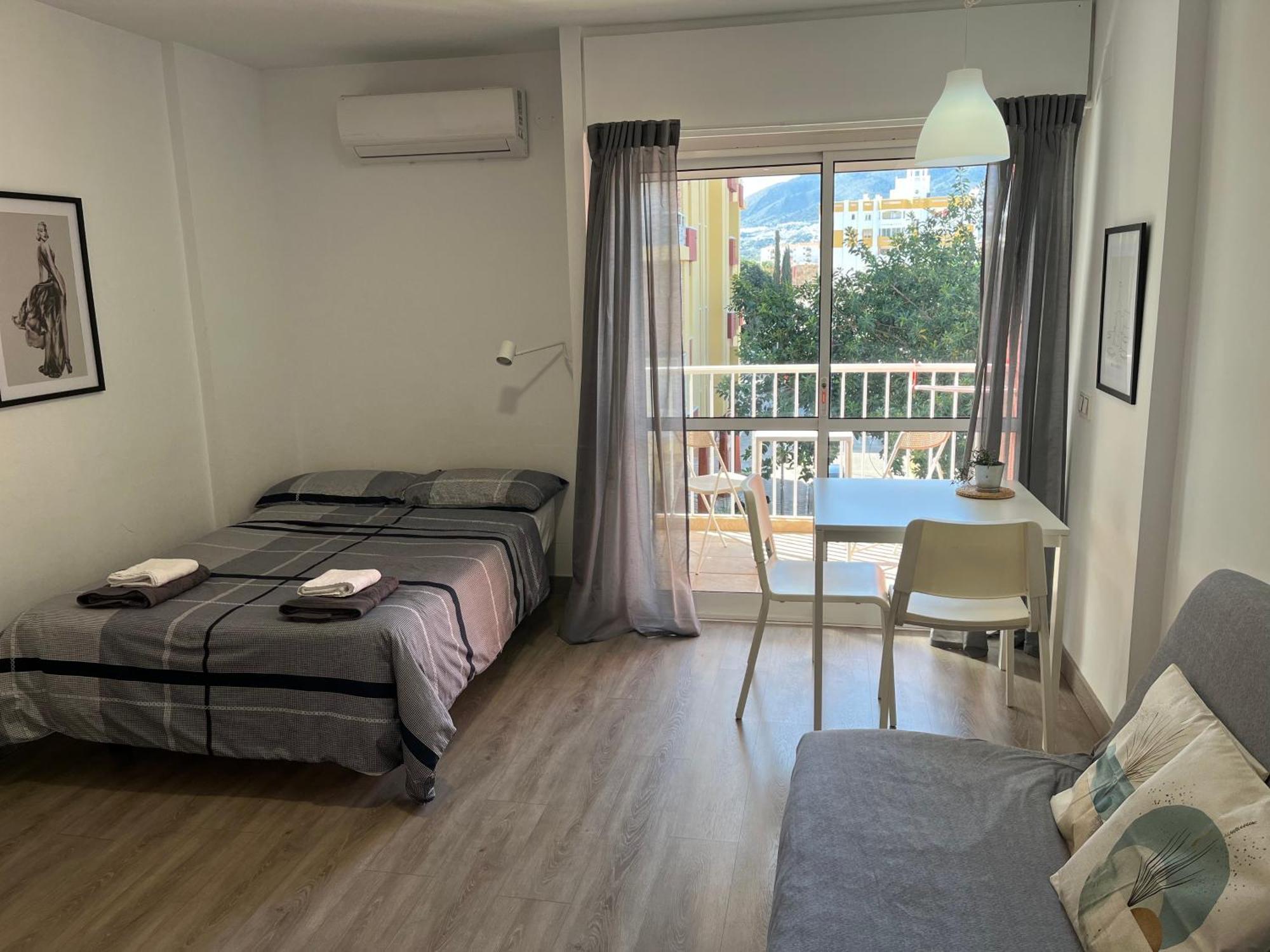 Estudio Vacacional Benalmadena Bagian luar foto